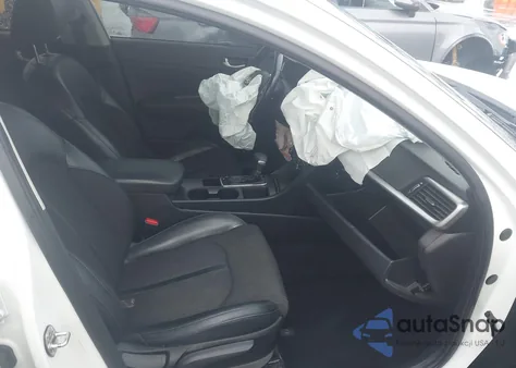 2019 Kia Optima Lx/S z USA, uszkodzony, nr VIN 5XXGT4L37KG314118